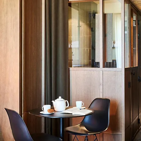 Mercure St Malo Front De 4*